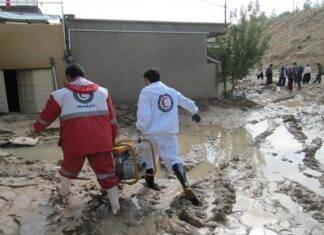 آمادهباش نیروهای عملیاتی هلال احمر در مناطق درگیر سامانه بارشی