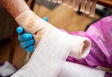 استفاده از پانسمان وارداتی، به دلیل صرفه اقتصادی و فقدان فناوری داخلی است